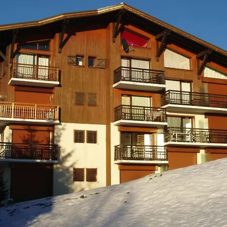 Confortable Avec Terrasse Et Parking, Proche Centre - Fr-1-505-235